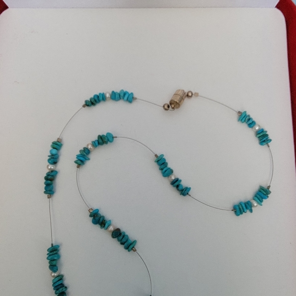 Handmade one of a kind turquoise and pearl necklace. - Picture 3 of 4